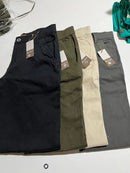 Kit com 3 Calças Masculinas em Sarja Social com Elastano
