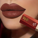 Batom Líquido Matte Luxo Velvet – Alta Fixação, À Prova d’Água e Acabamento Suave e Confortável