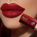 Batom Líquido Matte Luxo Velvet – Alta Fixação, À Prova d’Água e Acabamento Suave e Confortável