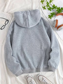 Moletom Feminino Vintage Calvin Style com Capuz – Estampa Letter Print, Manga Longa e Bolso Canguru